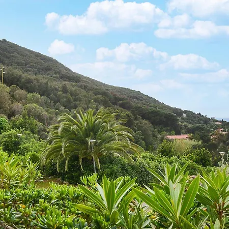 1 Bedroom Awesome In Nisportino Nisporto