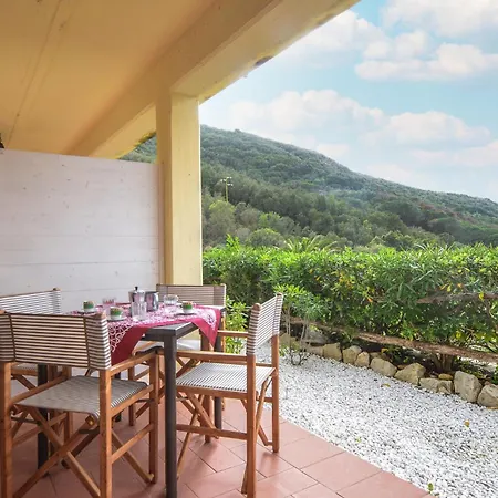 1 Bedroom Awesome In Nisportino